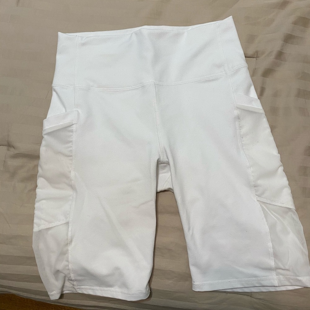 Fabletics cycle/running/athletic shorts